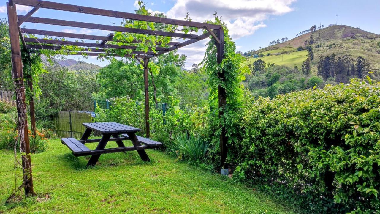 La Casina De Labra Holiday home *